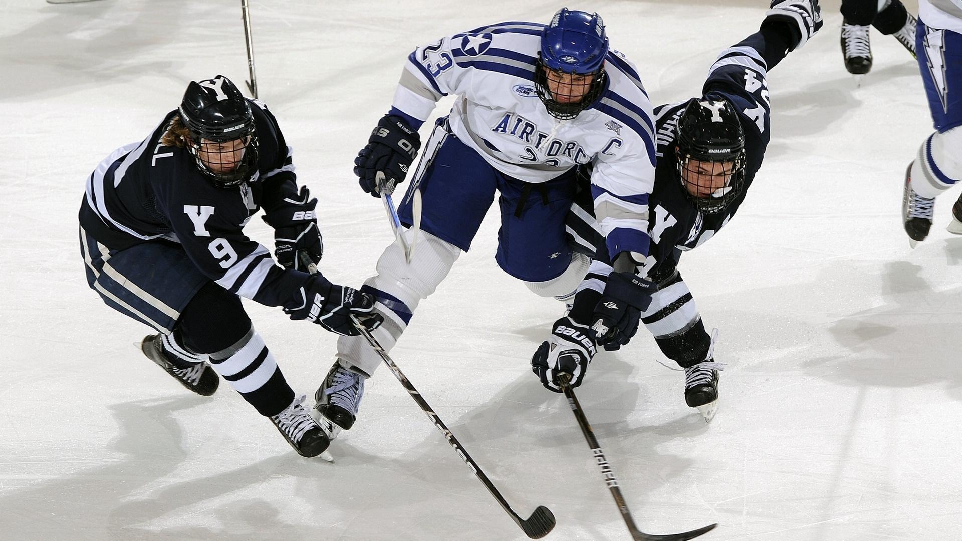 季后赛激战正酣，豪门对决引爆篮球热潮【1xbet】